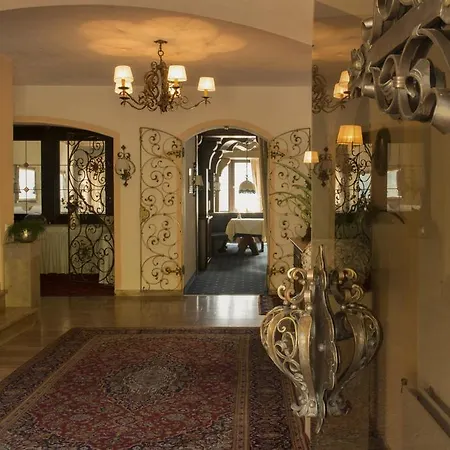 Hotel Alpenhof Messmer